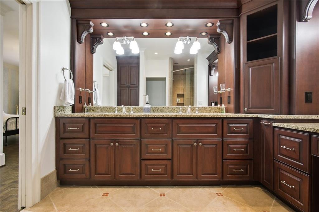 403 Townsend Place NW