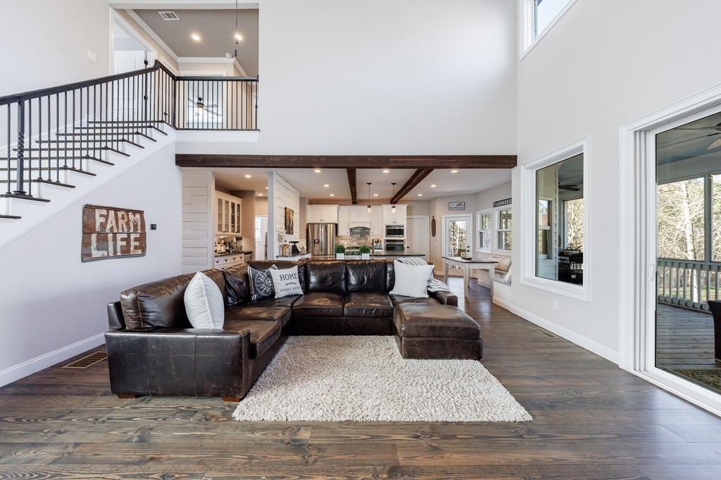 3055 Spring Hill Drive