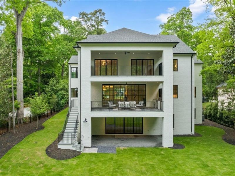 42 Blackland Road NW