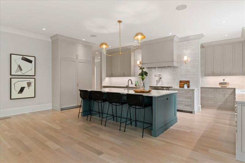 42 Blackland Road NW
