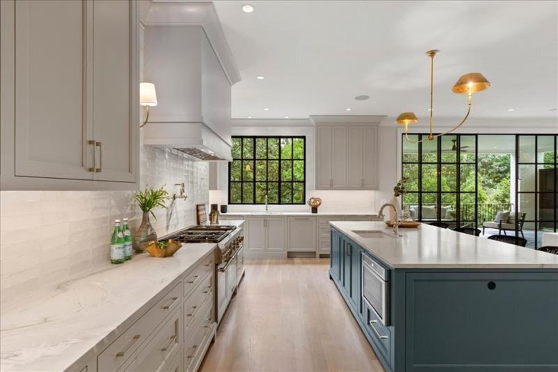 42 Blackland Road NW