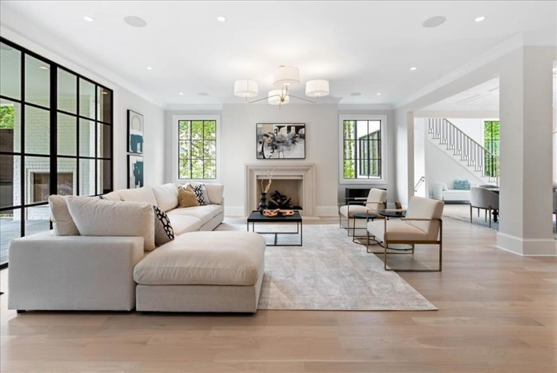 42 Blackland Road NW