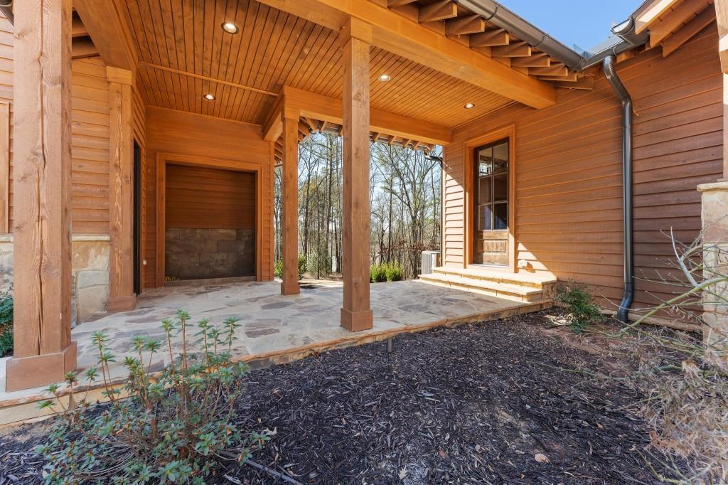 975 Blalock Lakes Drive