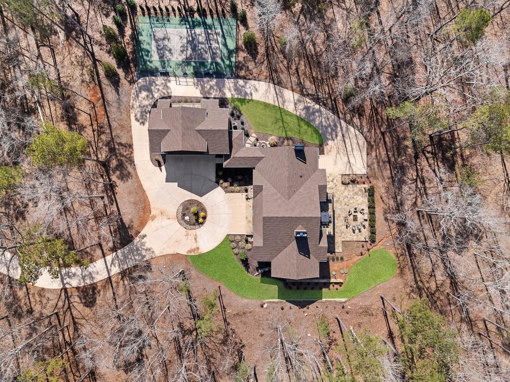 975 Blalock Lakes Drive