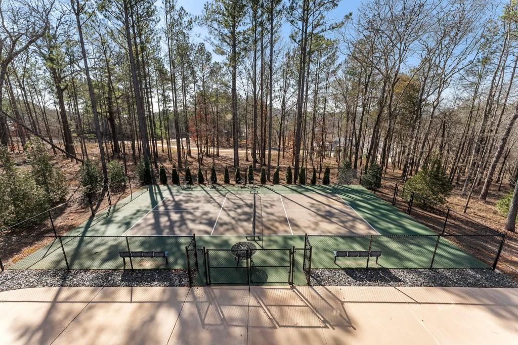 975 Blalock Lakes Drive