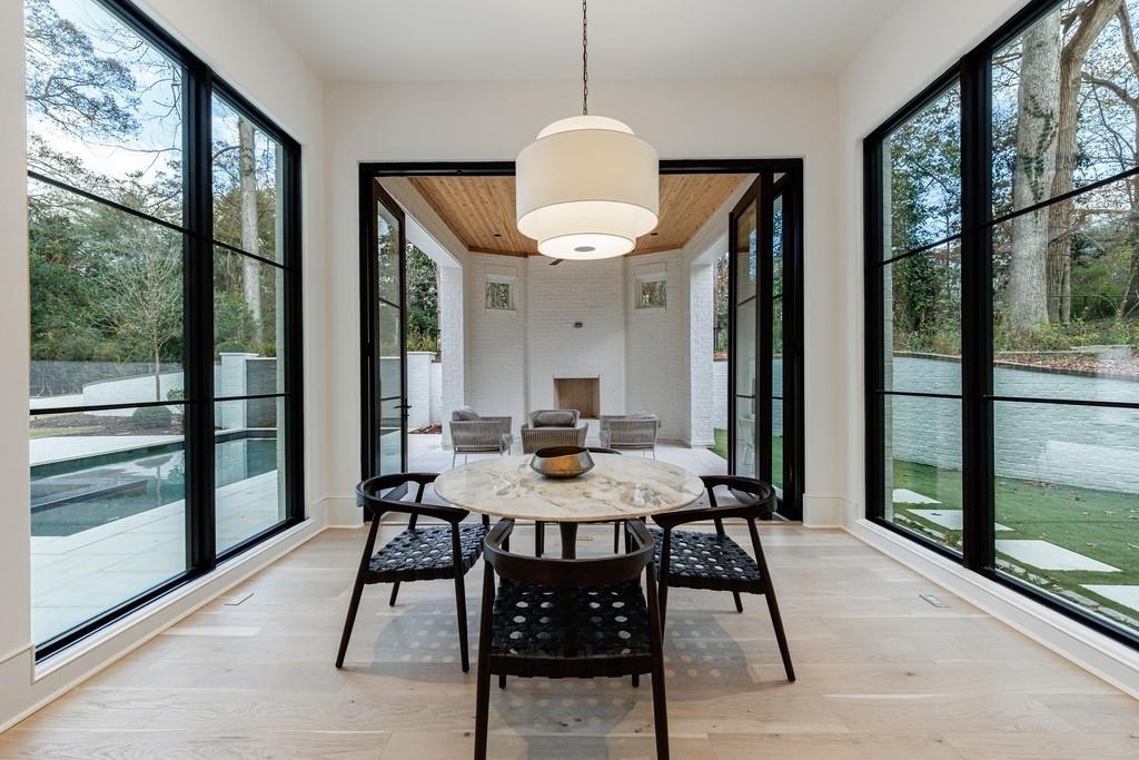 2983 Habersham Court NW