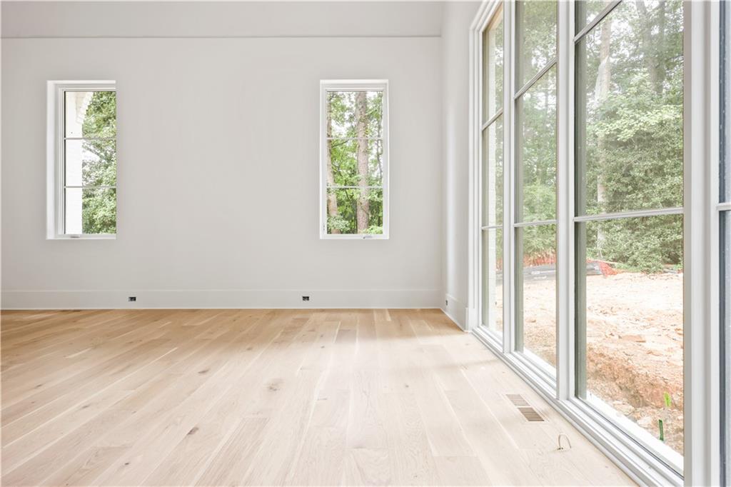 2983 Habersham Court NW