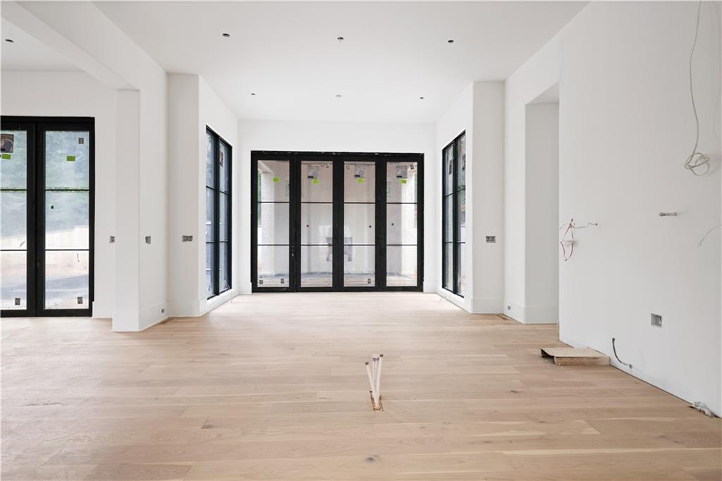 2983 Habersham Court NW