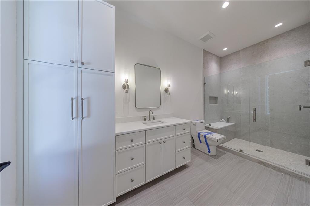 2983 Habersham Court NW