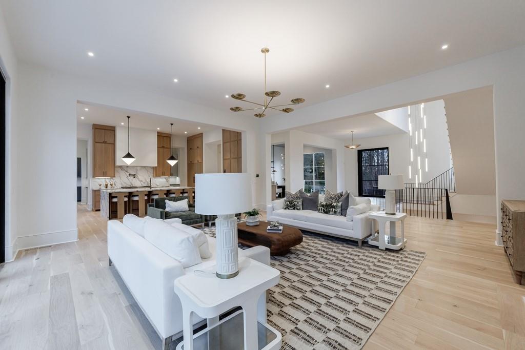 2983 Habersham Court NW