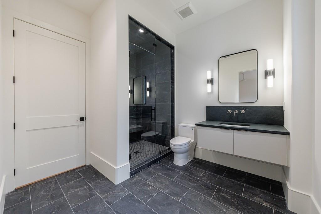 2983 Habersham Court NW