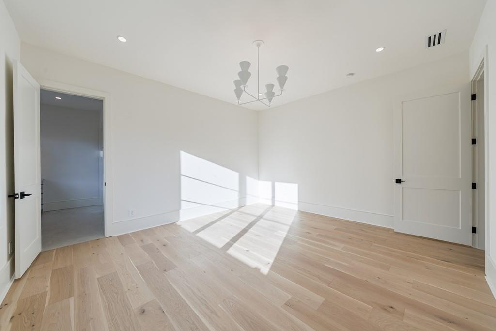 2983 Habersham Court NW