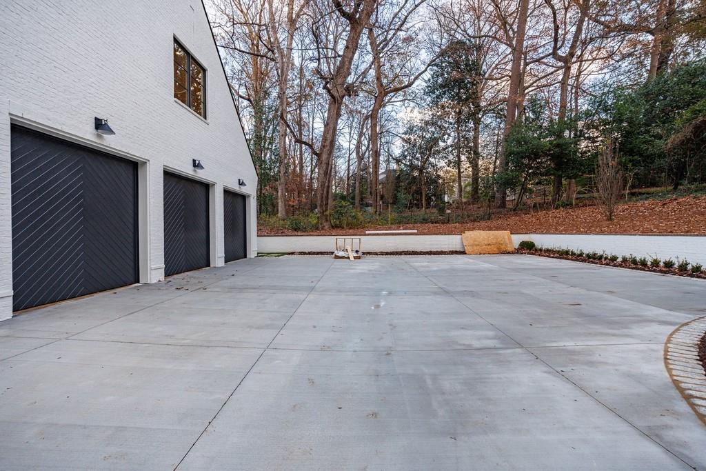 2983 Habersham Court NW