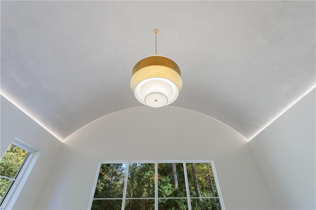 2983 Habersham Court NW