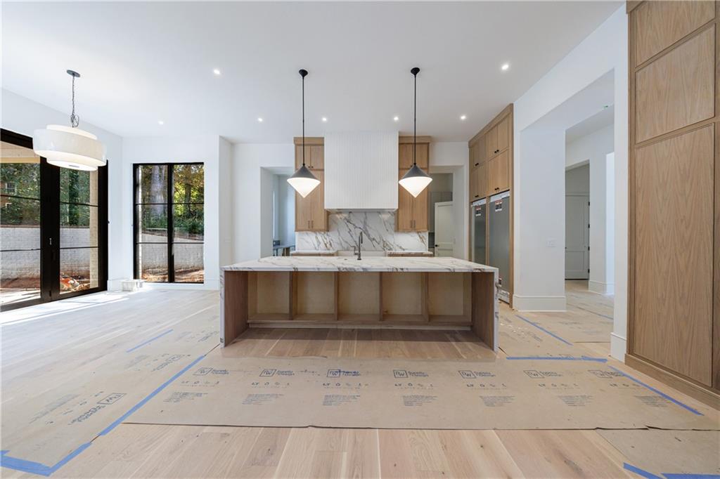 2983 Habersham Court NW