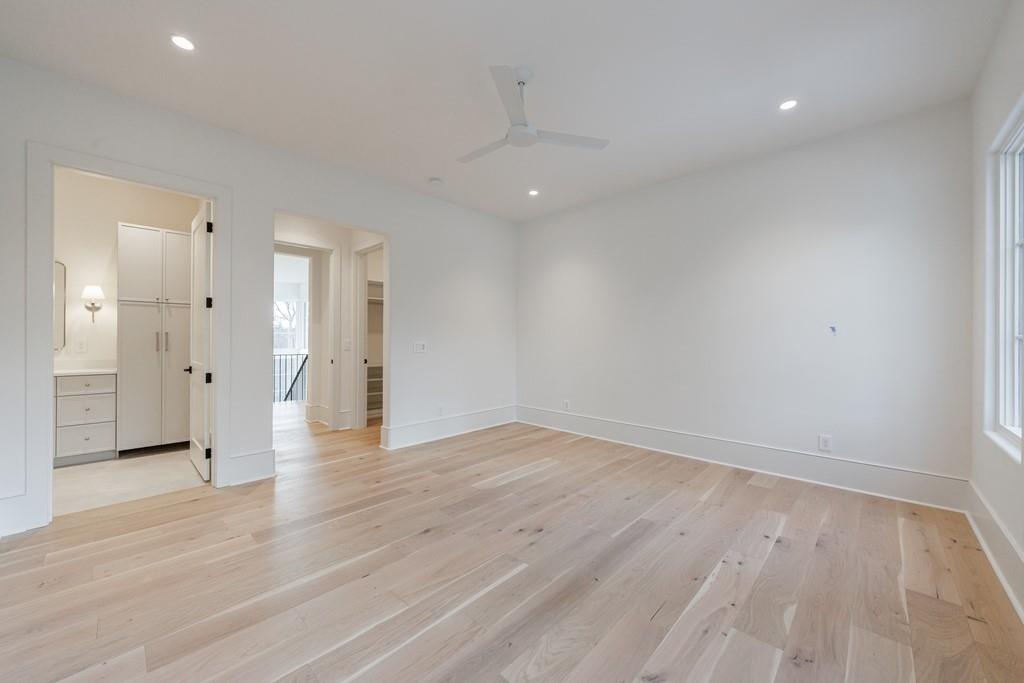 2983 Habersham Court NW