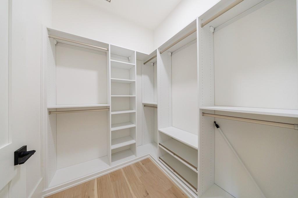 2983 Habersham Court NW