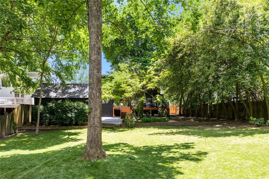 570 Martina Drive NE