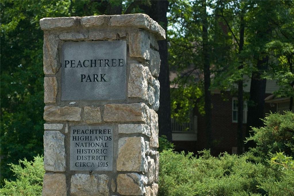 570 Martina Drive NE