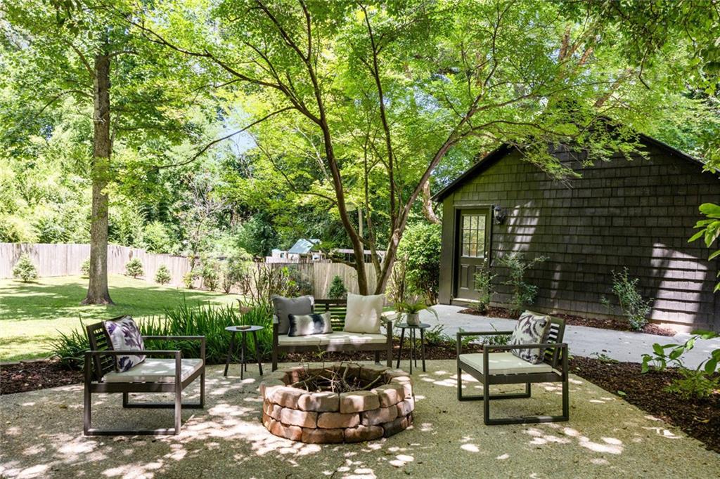 570 Martina Drive NE