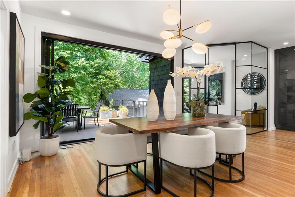 570 Martina Drive NE