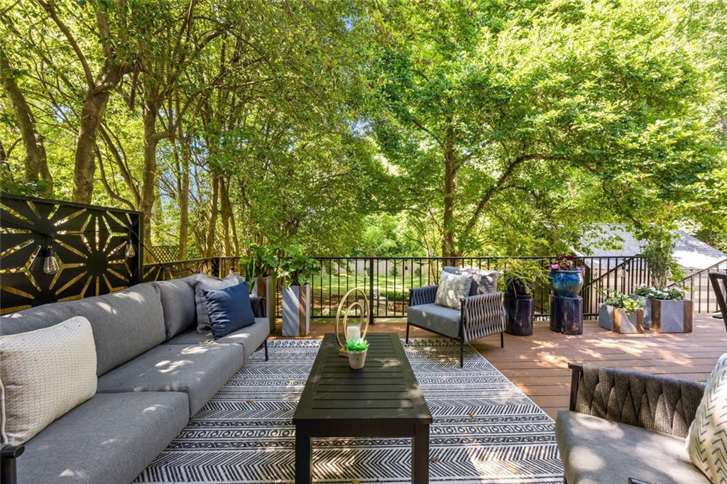 570 Martina Drive NE