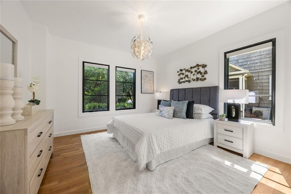 570 Martina Drive NE