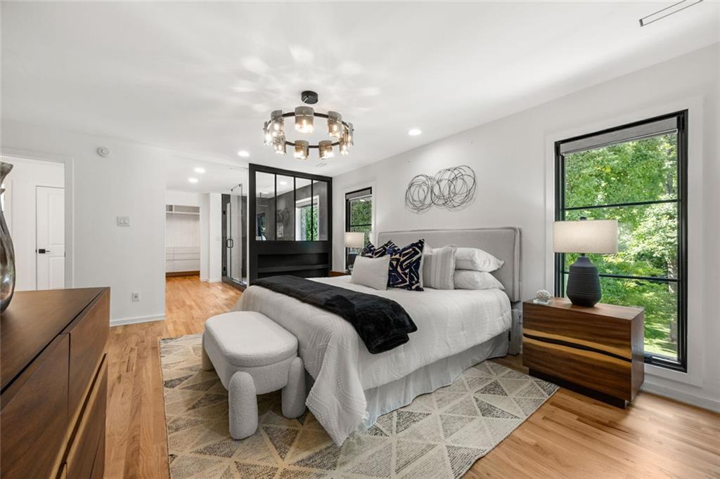 570 Martina Drive NE