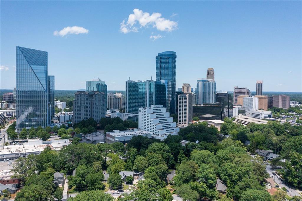 570 Martina Drive NE