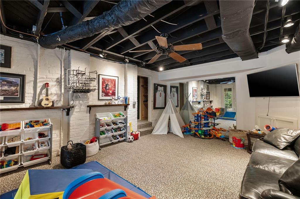 241 Nacoochee Drive NW