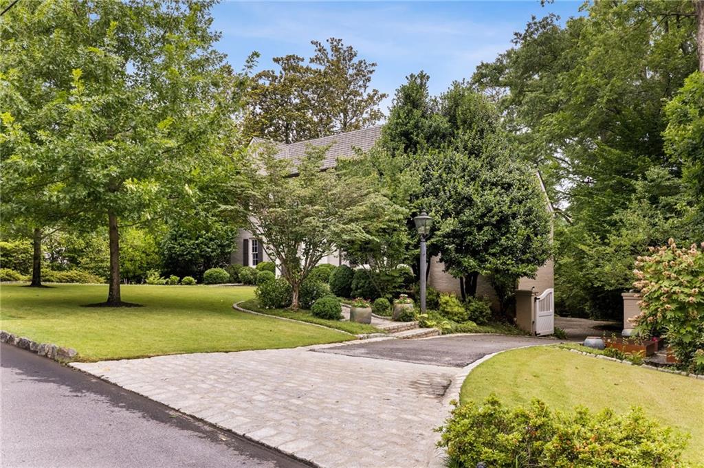 241 Nacoochee Drive NW