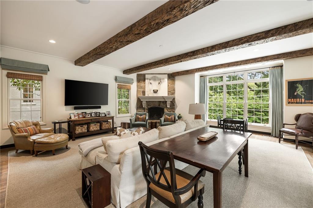 241 Nacoochee Drive NW