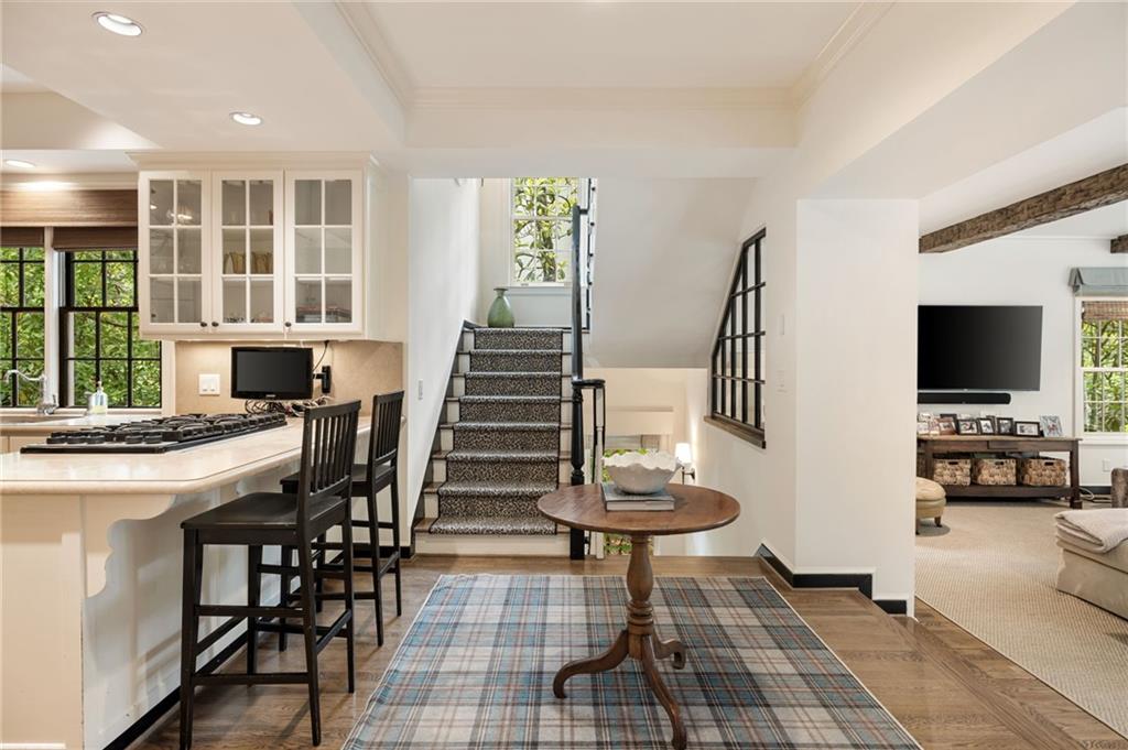 241 Nacoochee Drive NW