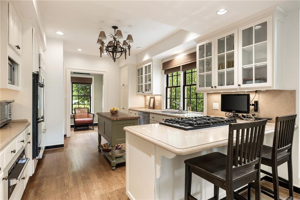 241 Nacoochee Drive NW