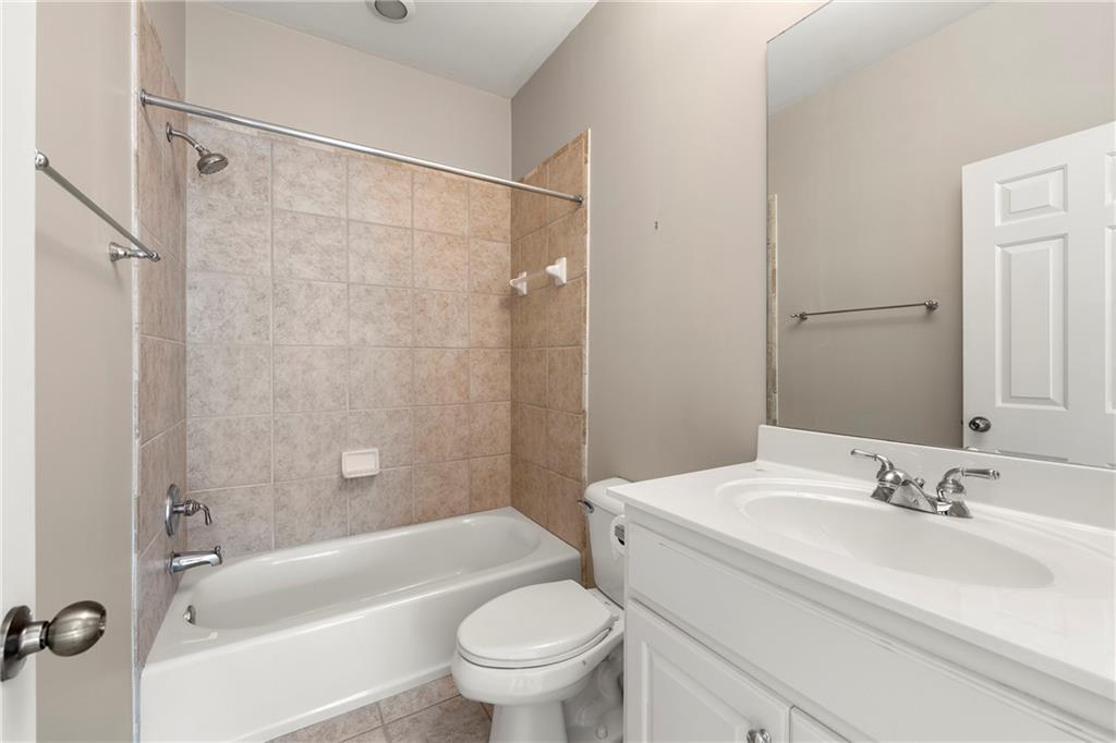 34 Conifer Park Lane NE