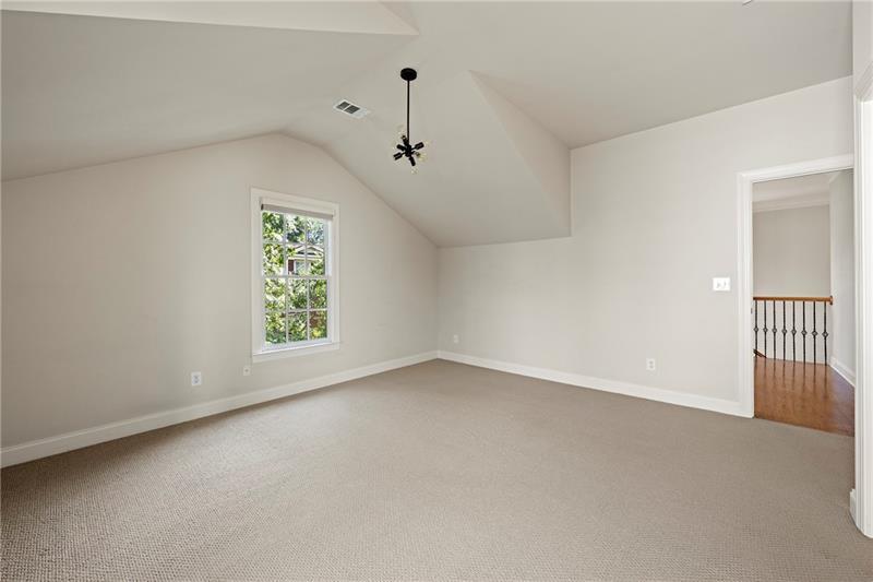 34 Conifer Park Lane NE