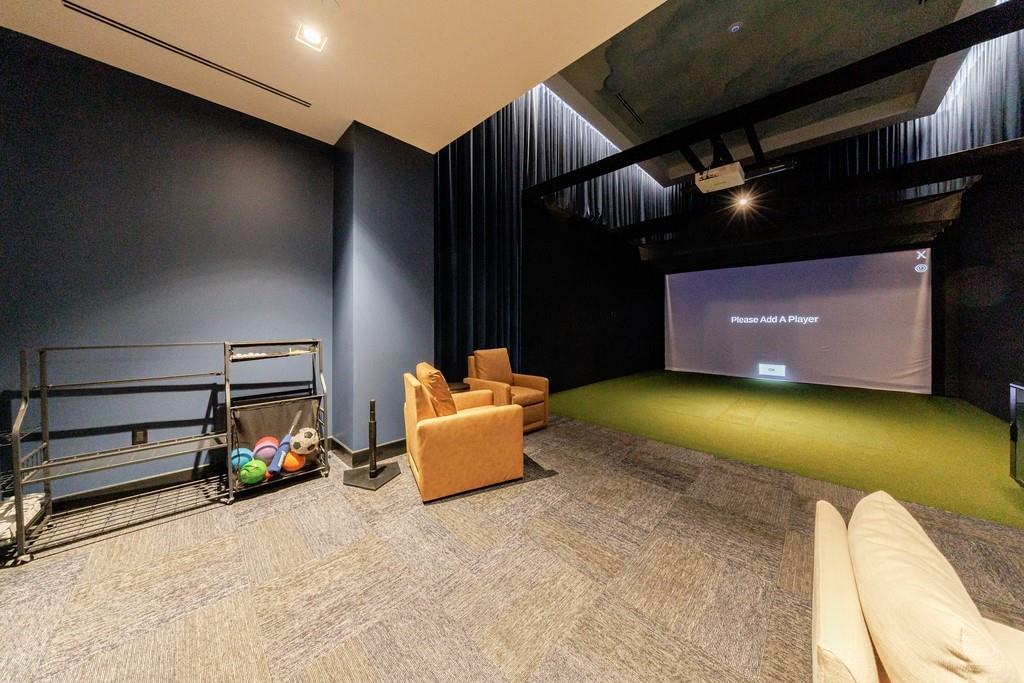 2425 Peachtree Road NE Unit 1806