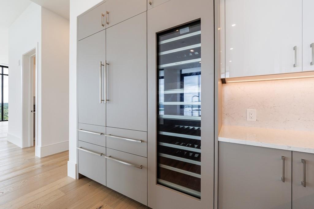 2425 Peachtree Road NE Unit 1806