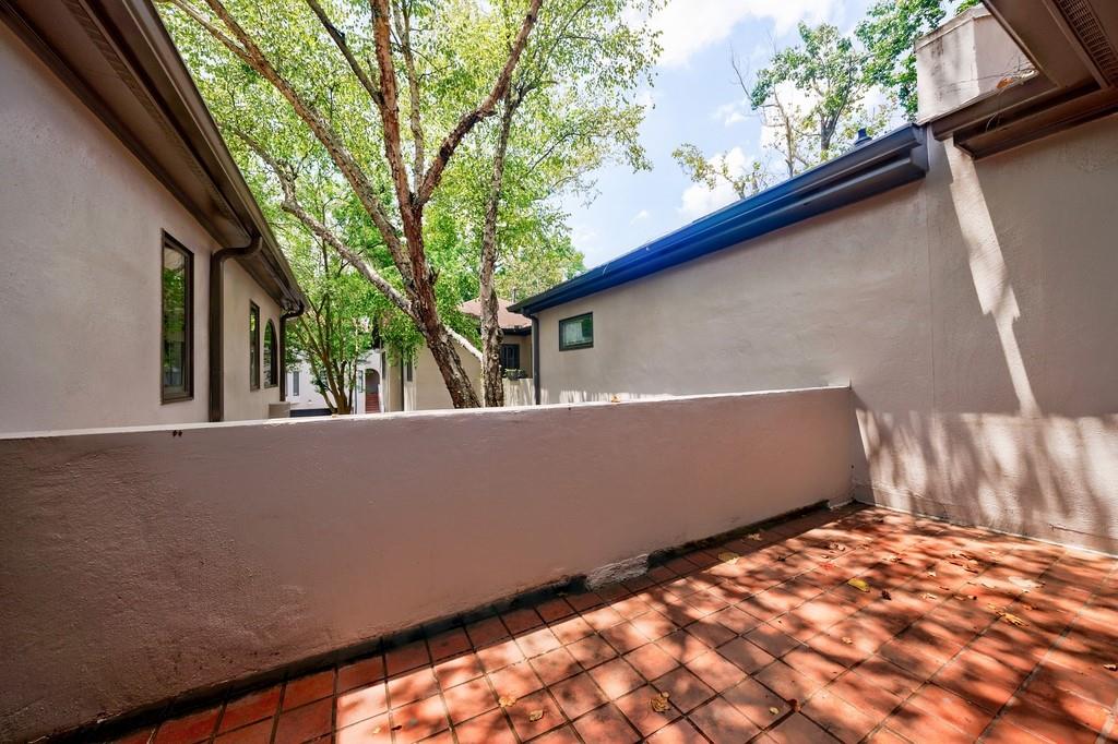 3491 Roswell Road NE Unit E