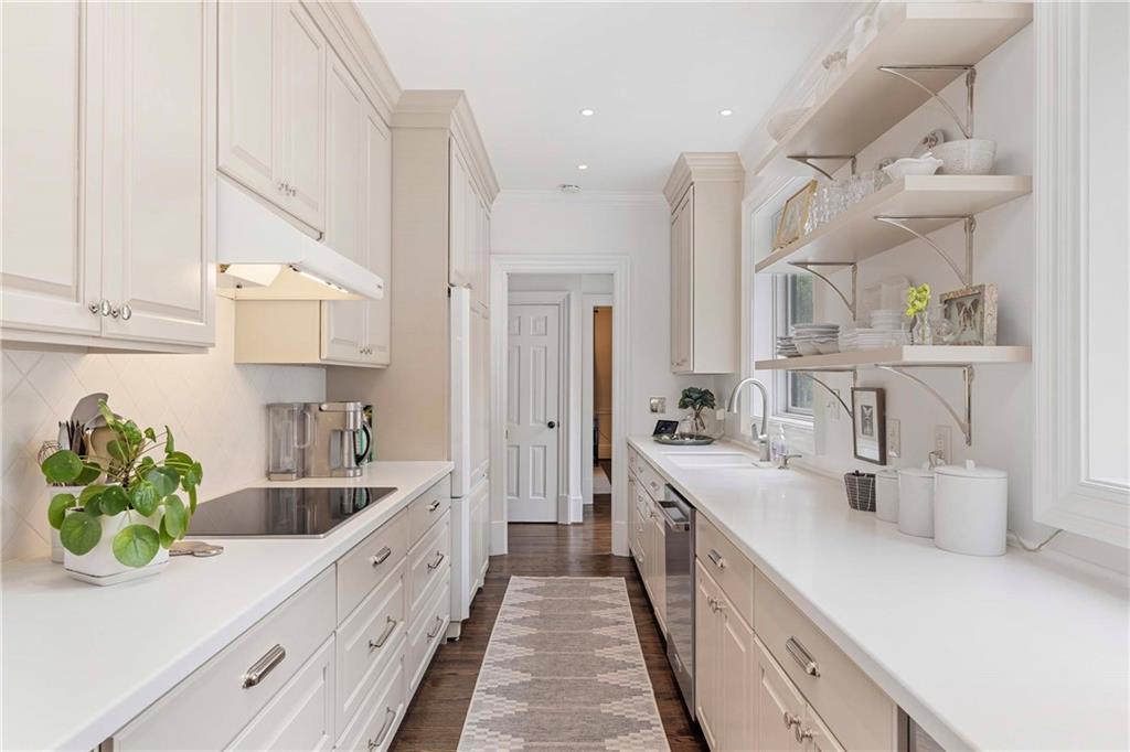 2774 Andrews Drive NW Unit #7