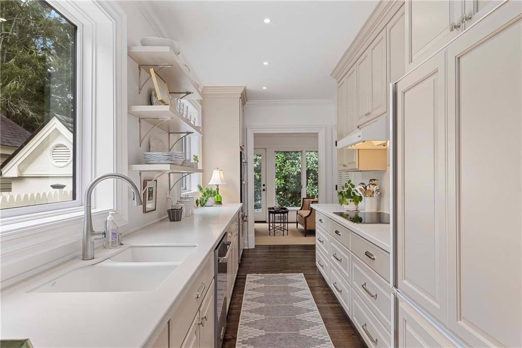 2774 Andrews Drive NW Unit #7