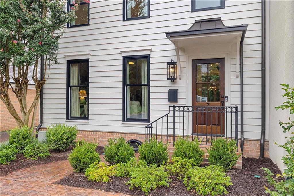 2774 Andrews Drive NW Unit #7