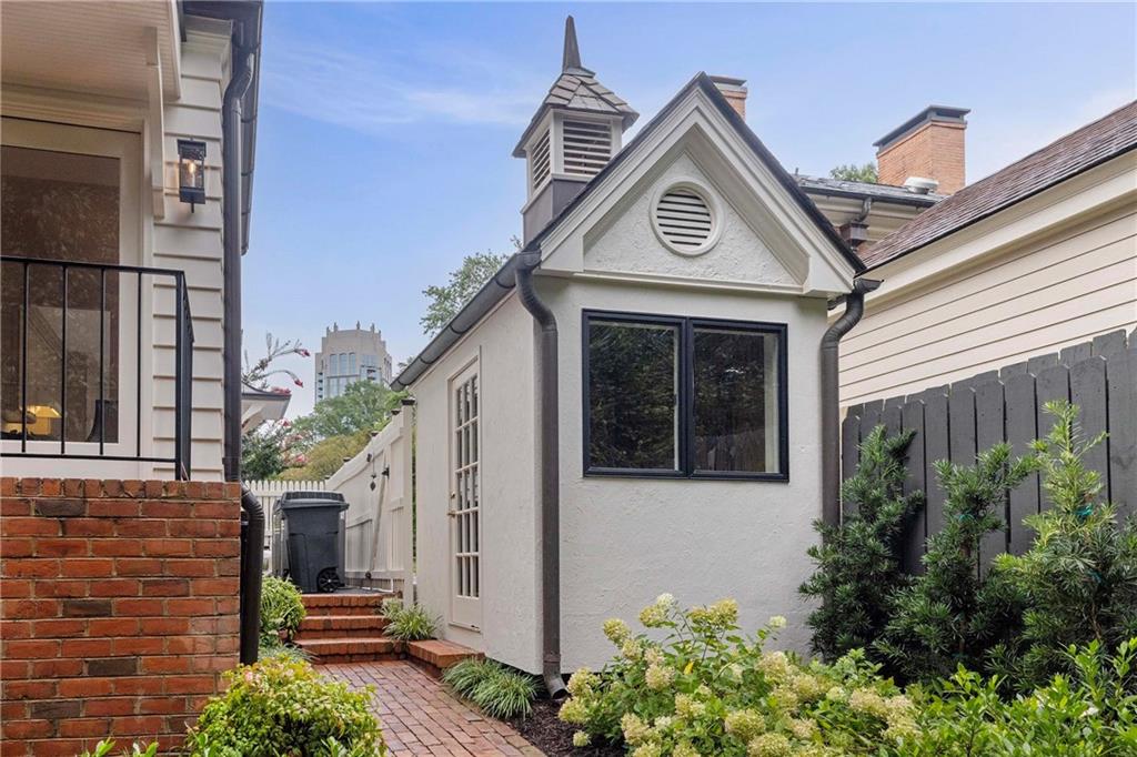 2774 Andrews Drive NW Unit #7