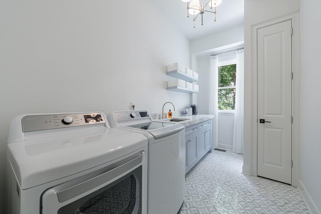 4526 Peachtree Dunwoody Road