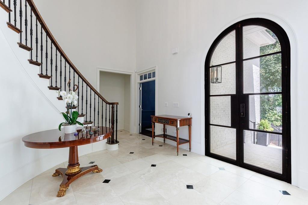 4526 Peachtree Dunwoody Road