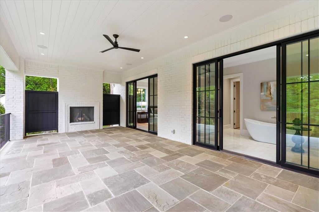 42 Blackland Road