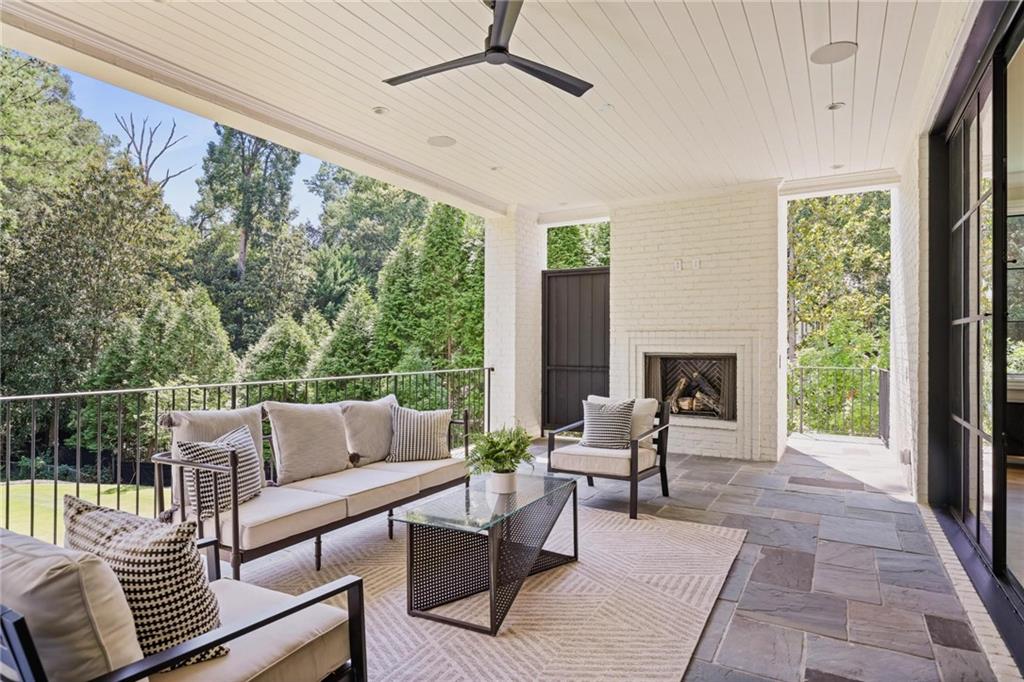 42 Blackland Road