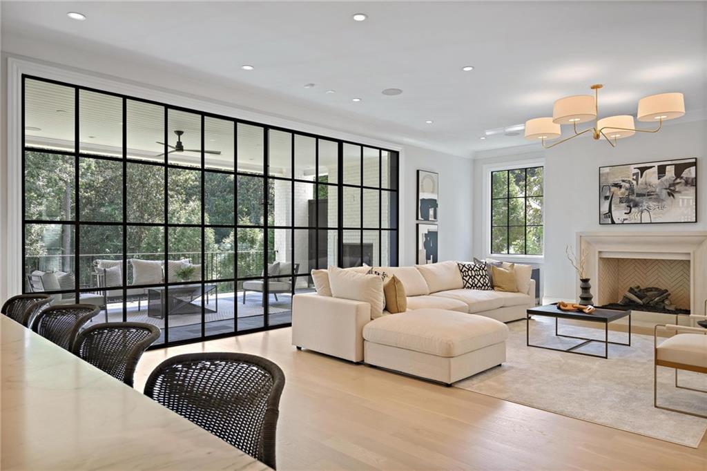 42 Blackland Road