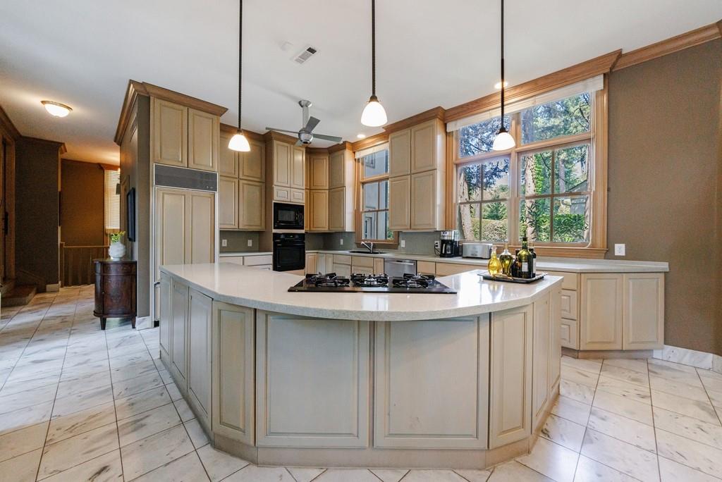 3281 Habersham Road NW