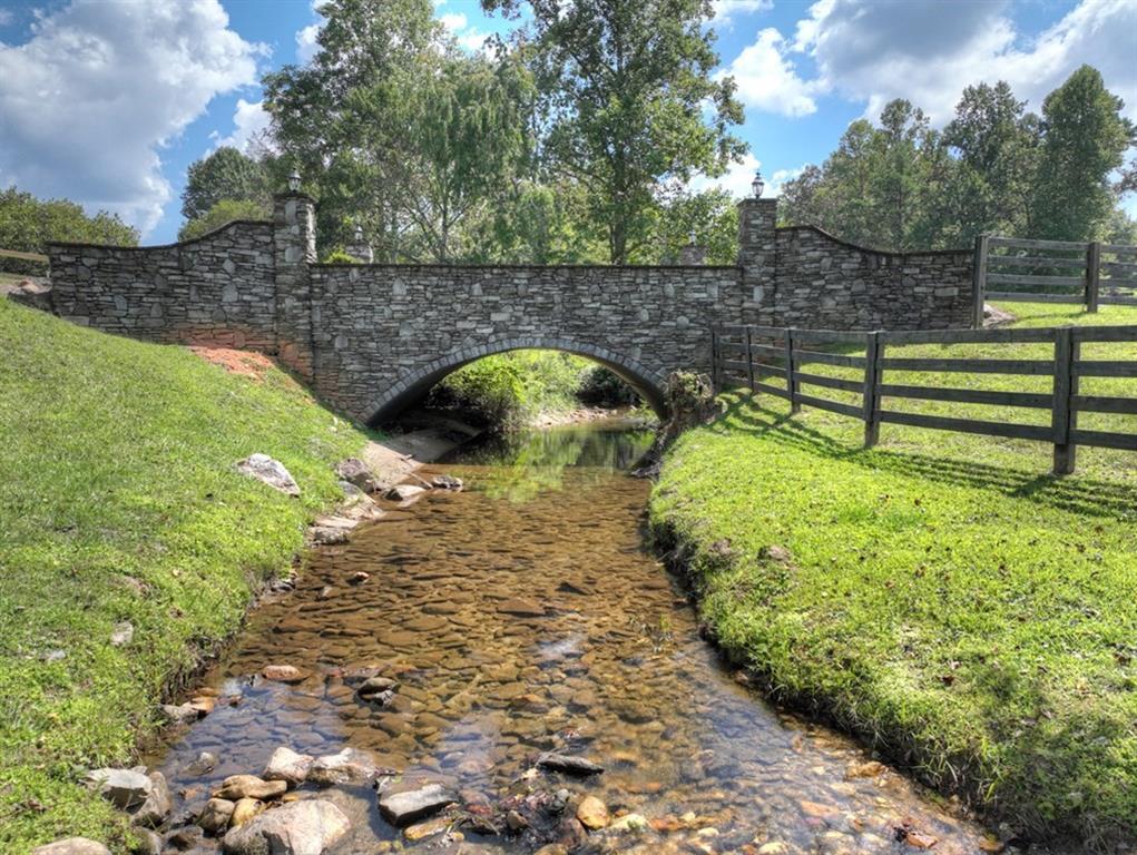 280 Star Creek Crossing